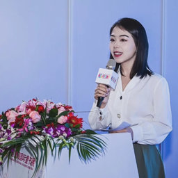 Zhang aining张艾宁